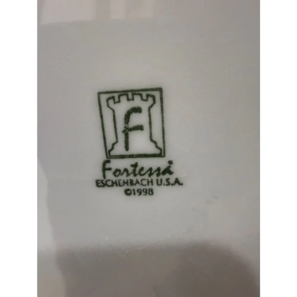 Fortessa  Eschenbach 1998 Classic 12 In White Ceramic Dinner Plate Red X Accent